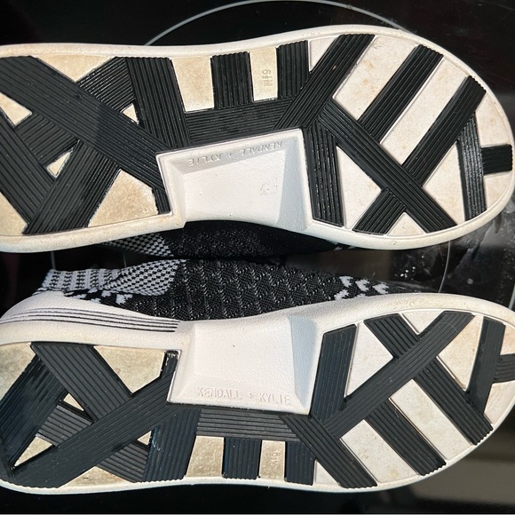 Kendall + Kylie shoes - Picture 7 of 7